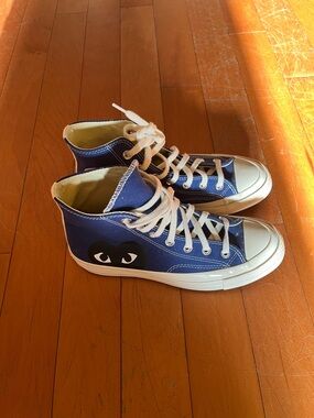 Comme des Gascons Play and converse Navy Blue High-Top Sneakers .